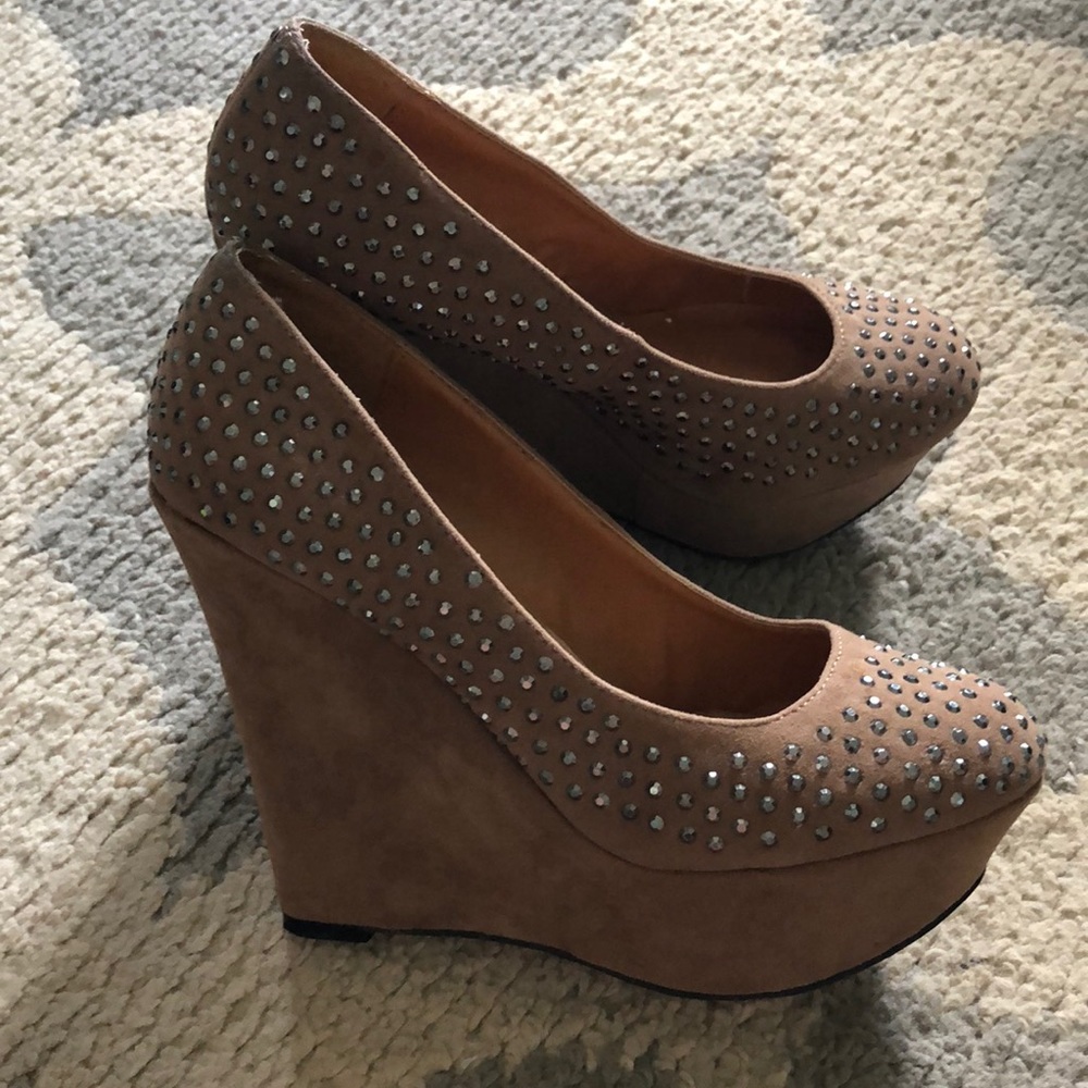 Cupid stoned Wedges